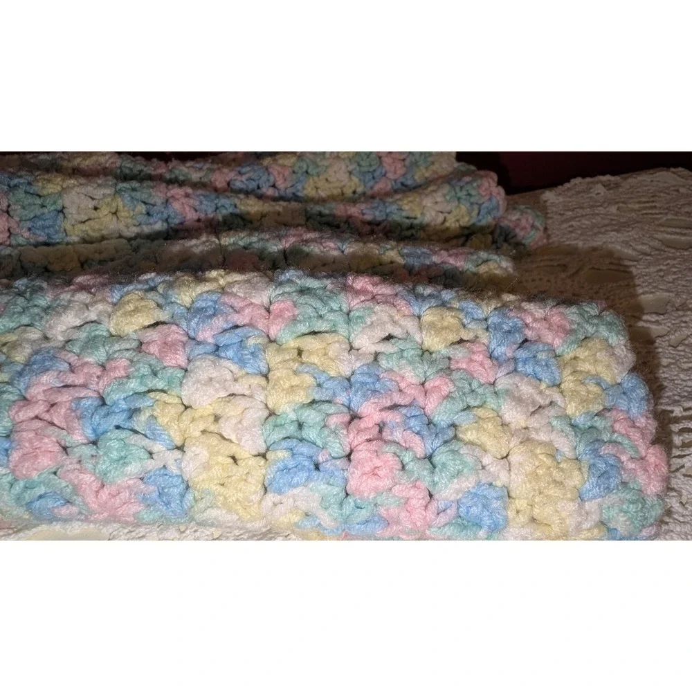 Vintage Crochet Baby Blanket Handmade Pastels Rainbow Blue Pink Yellow 27 x 36" - Picture 5 of 5